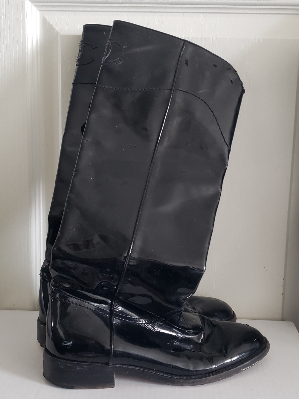Chanel Patent Leather Knee-High Boots with Embossed Logo - Picture 8 of 14